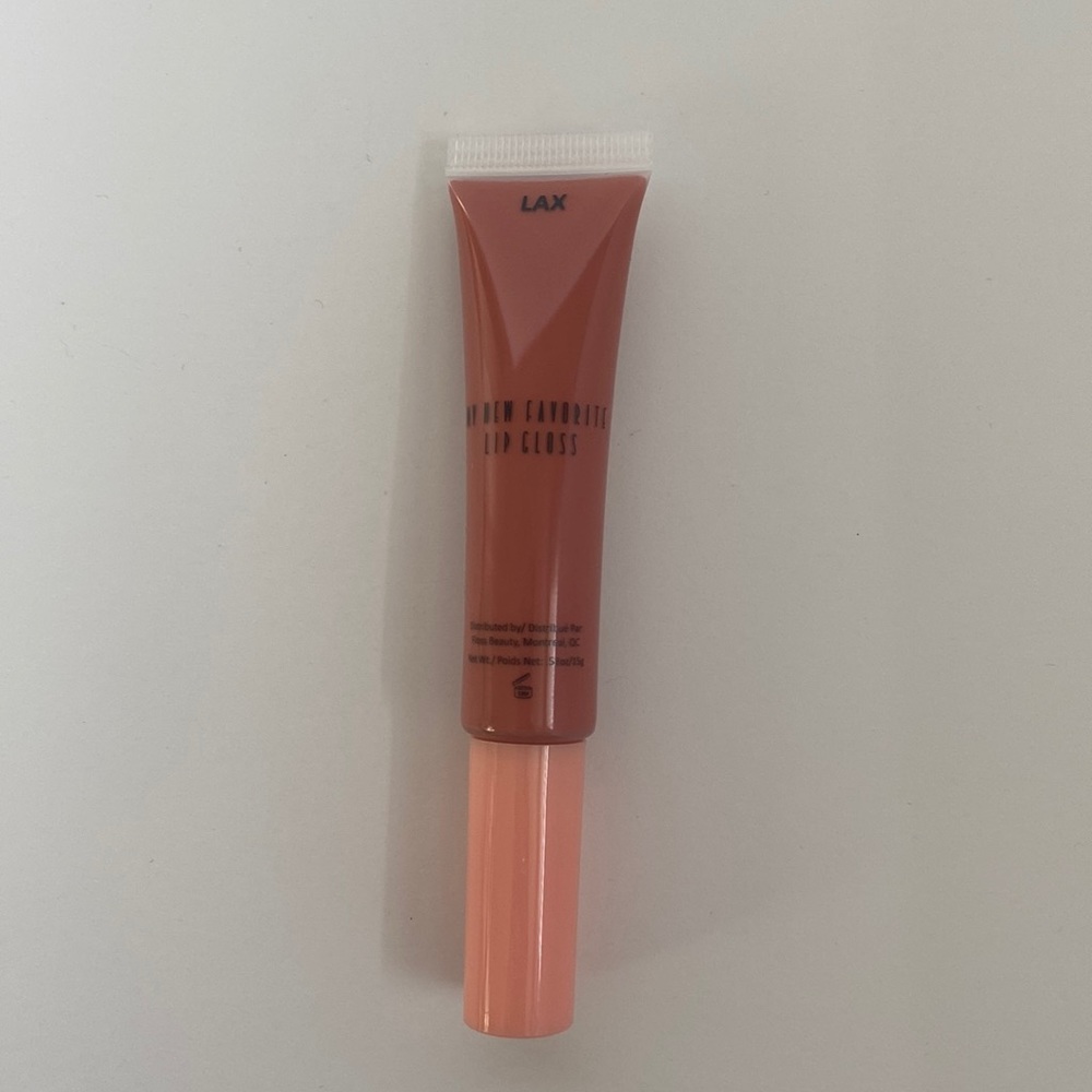🆕 Floss Lip Gloss in LAX